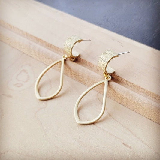 Matte Gold Cuff Earring w/ Teardrop Dangle