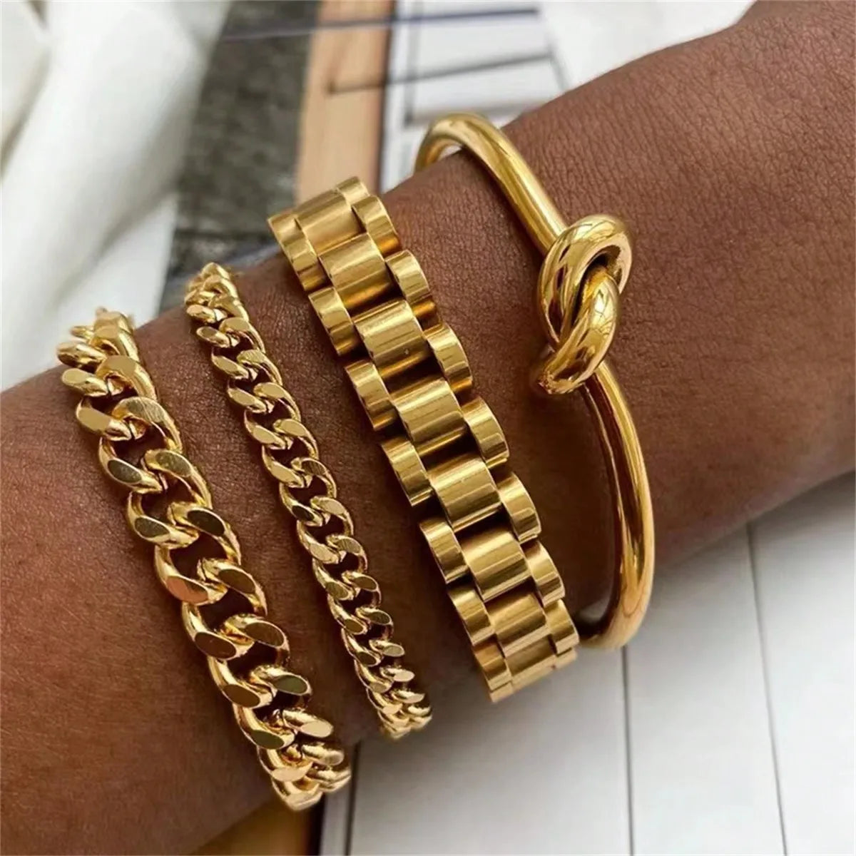 2024 New Vintage 18K Gold Plated Stainless Steel Chain Bracelet for
