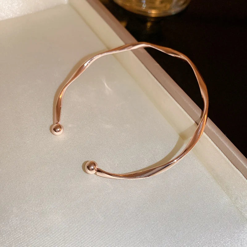 Retro Cuff Bracelet Opening Bangles for Women Minimalism Twisted