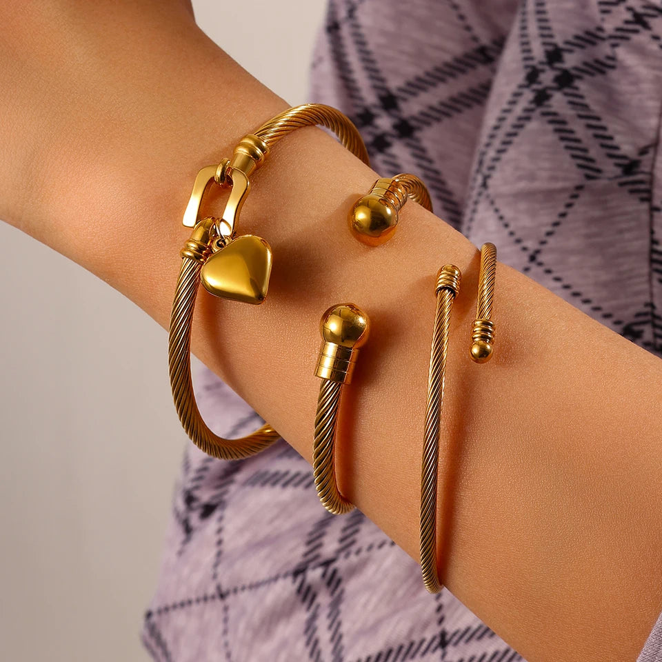 RAKOL 2025 New Retro Romantic Love Stainless Steel Bracelet Set Is