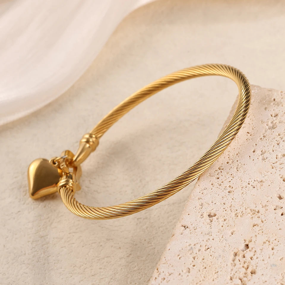 RAKOL 2025 New Retro Romantic Love Stainless Steel Bracelet Set Is