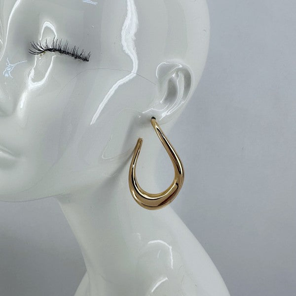 Twisted Oval Hollow Hoop Earrings