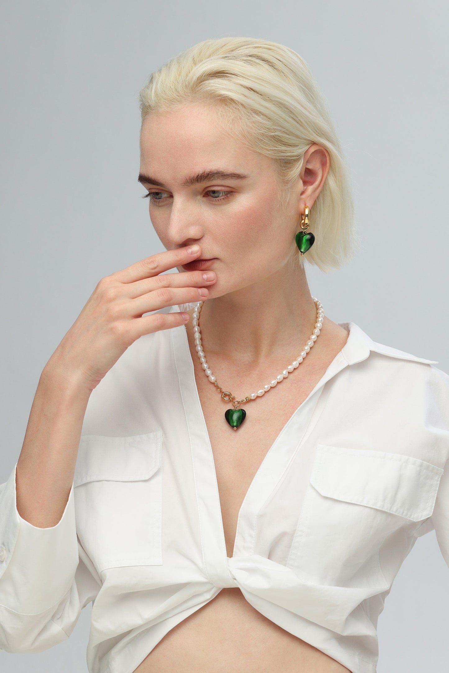 Esmée Green Glaze Heart Dangle Earrings