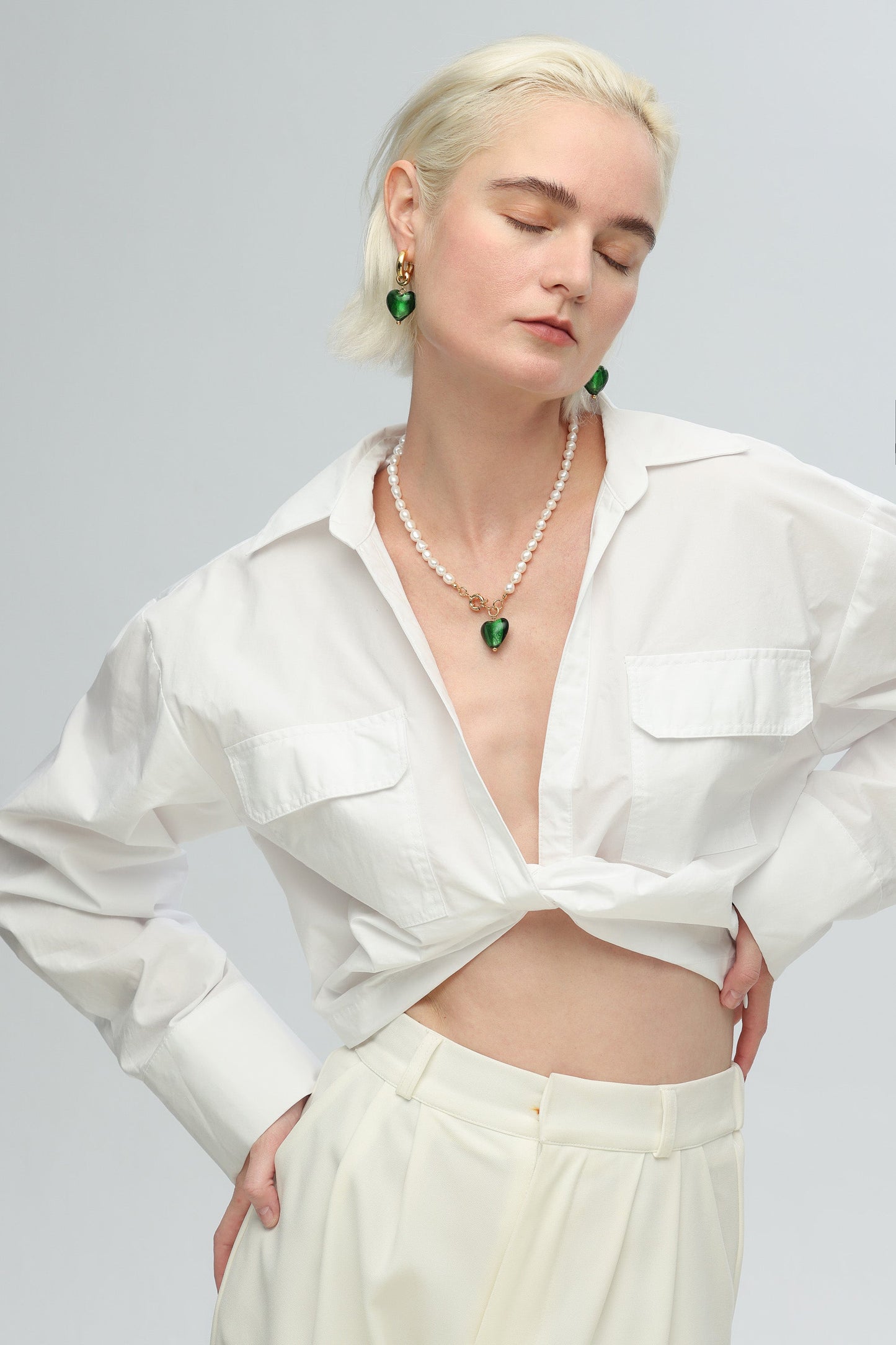 Esmée Green Glaze Heart Dangle Earrings