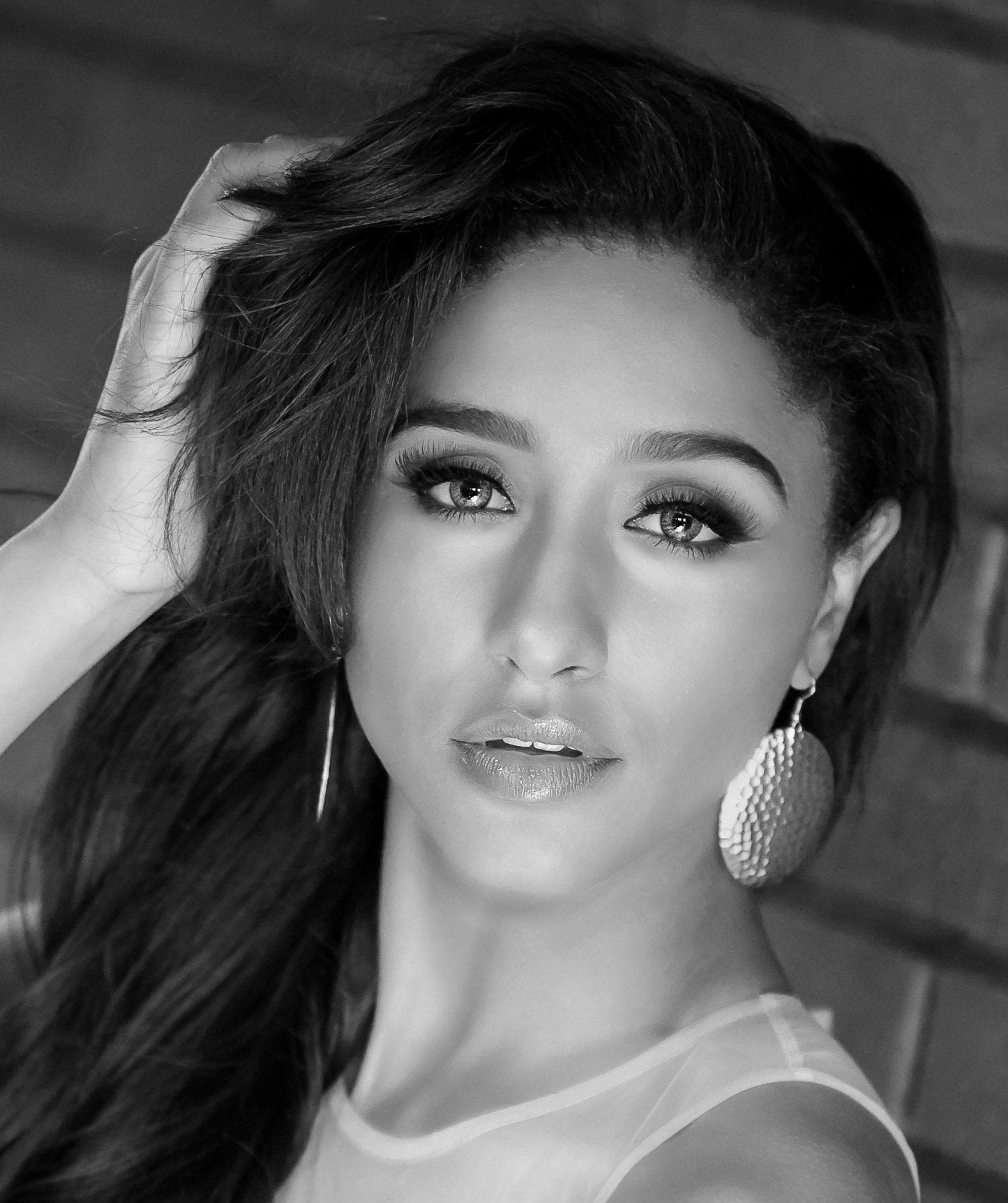 Gold Hammered Circle Earrings